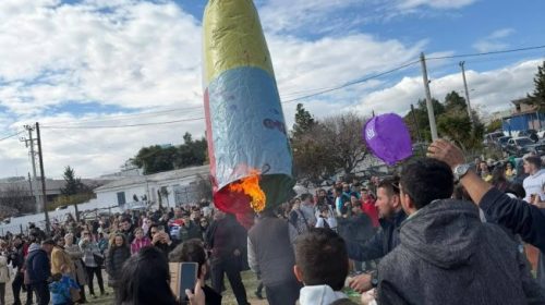 Η Εθελοντική Ομάδα «Κούρος» Φώτισε τον Ουρανό των Μεγάρων-Ρεκόρ Συμμετοχών στον Διαγωνισμό Αερόστατο...